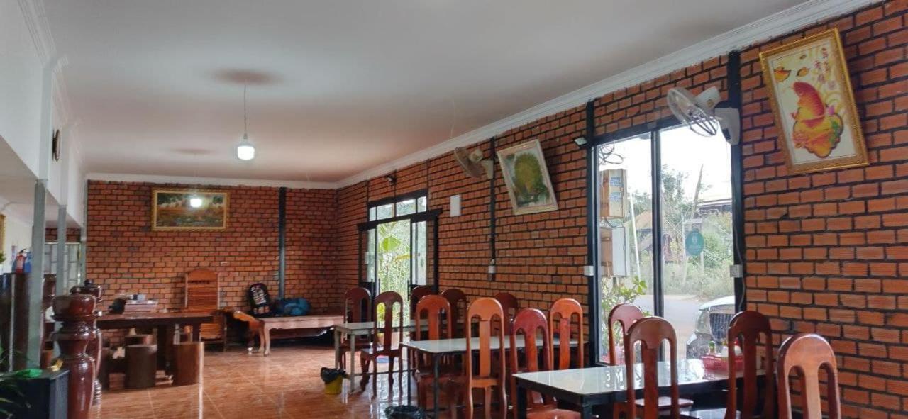 Manel Guesthouse And Restaurant سينمونوروم المظهر الخارجي الصورة